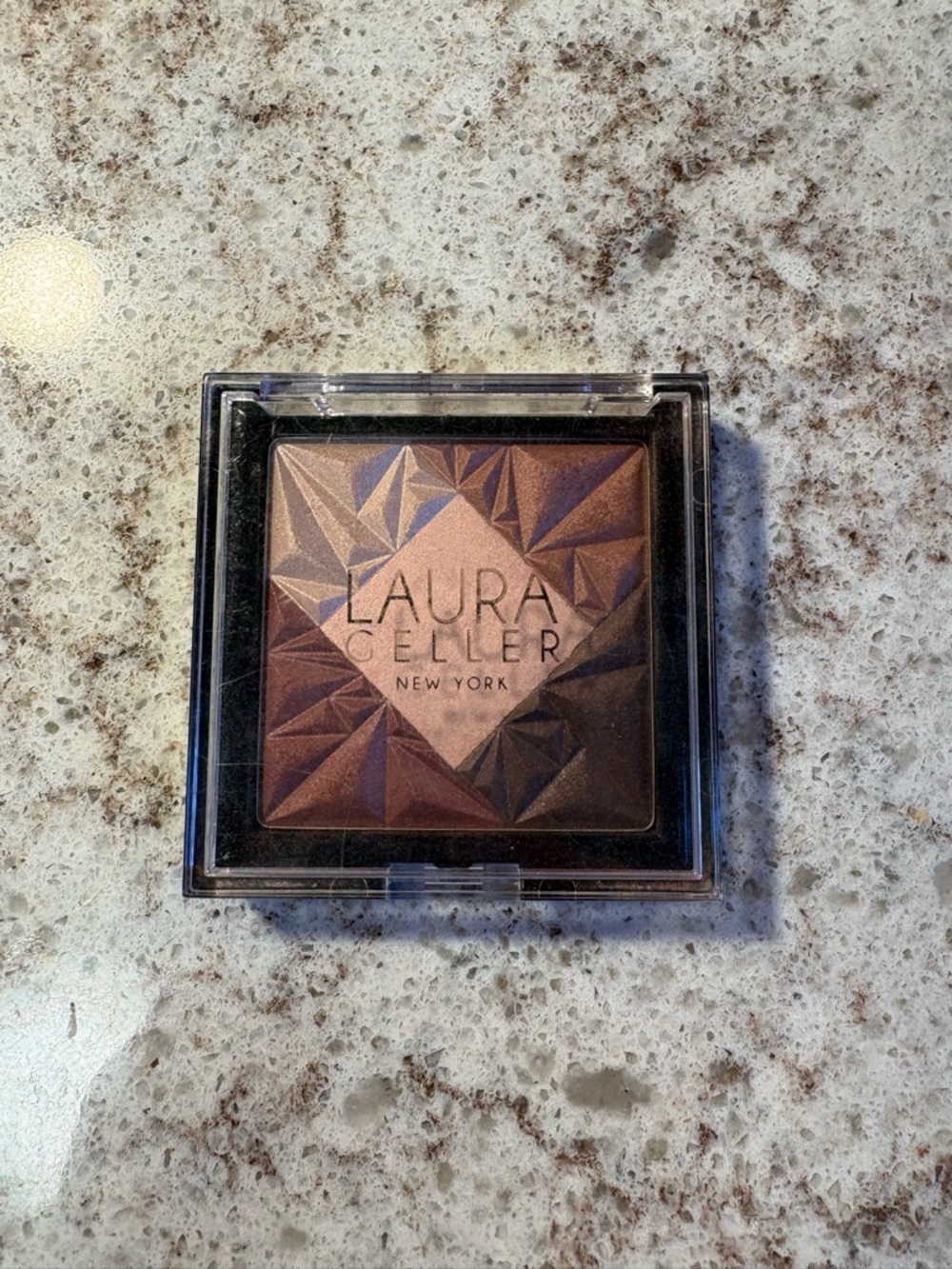 Laura Geller Shimmering Bronze Contour Duo